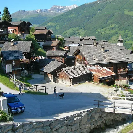 Familial By Interhome Vakantiehuis Grimentz